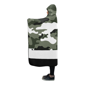 CAMOUFLAGE Hooded Blanket 80''x56"
