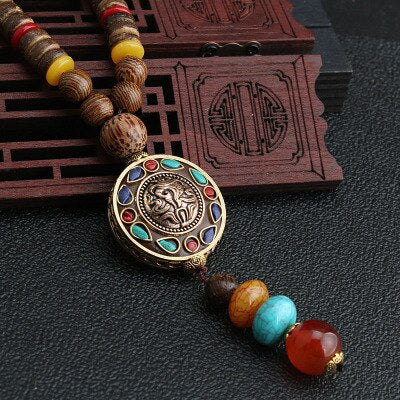 Round Plate Nepal Flower Coconut Beads Necklace